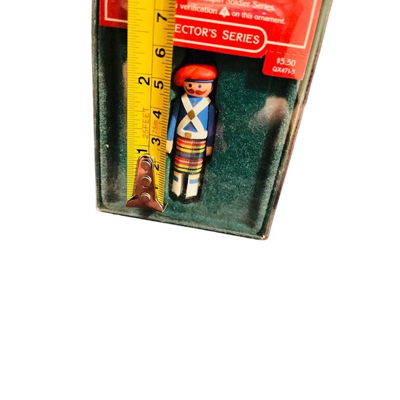 Vintage Hallmark Clothespin Soldier - Picture 5 of 6